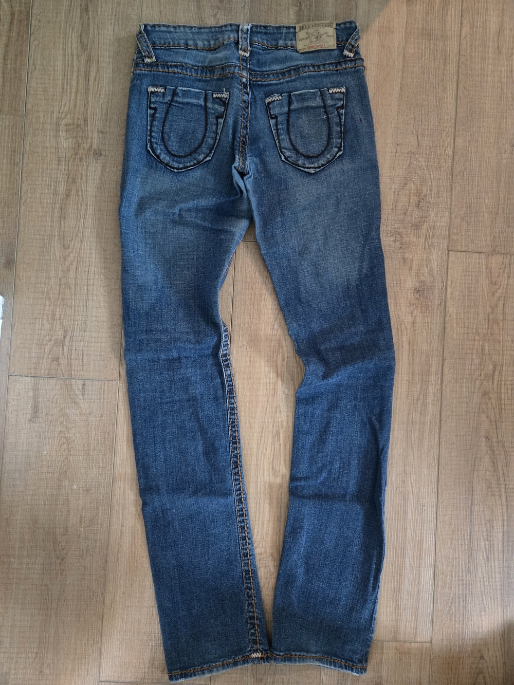 Vintage True Religion Low Rise Blue Denim Skinny Jeans with Contrast Stitching - Picture 3 of 6